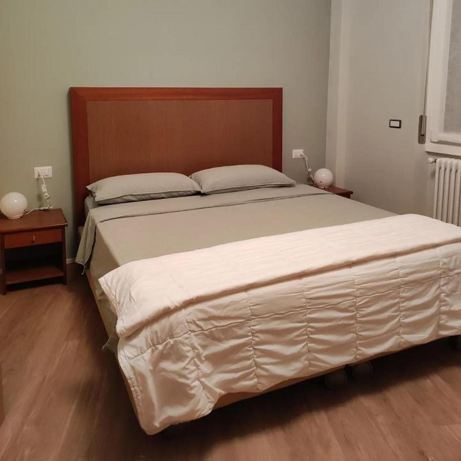 Casa Botta. Ampio Appartamento Luminoso E Confortevole Morbegno Buitenkant foto
