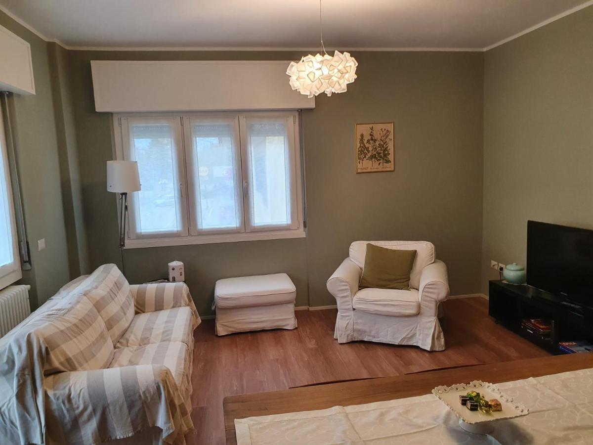 Casa Botta. Ampio Appartamento Luminoso E Confortevole Morbegno Buitenkant foto