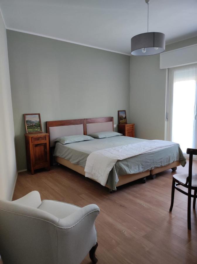 Casa Botta. Ampio Appartamento Luminoso E Confortevole Morbegno Buitenkant foto